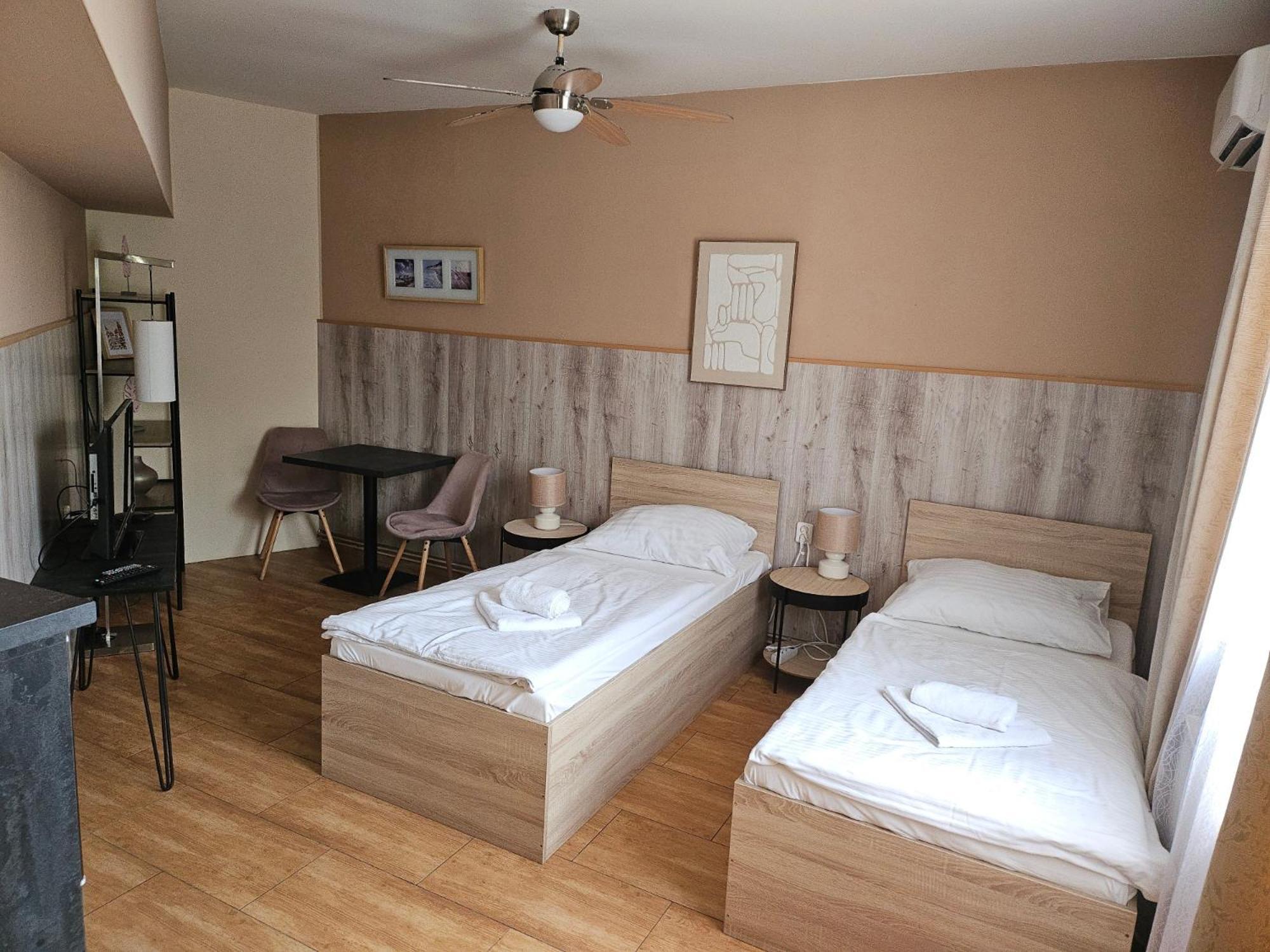 Hotel Taurus Ostrava Exterior photo